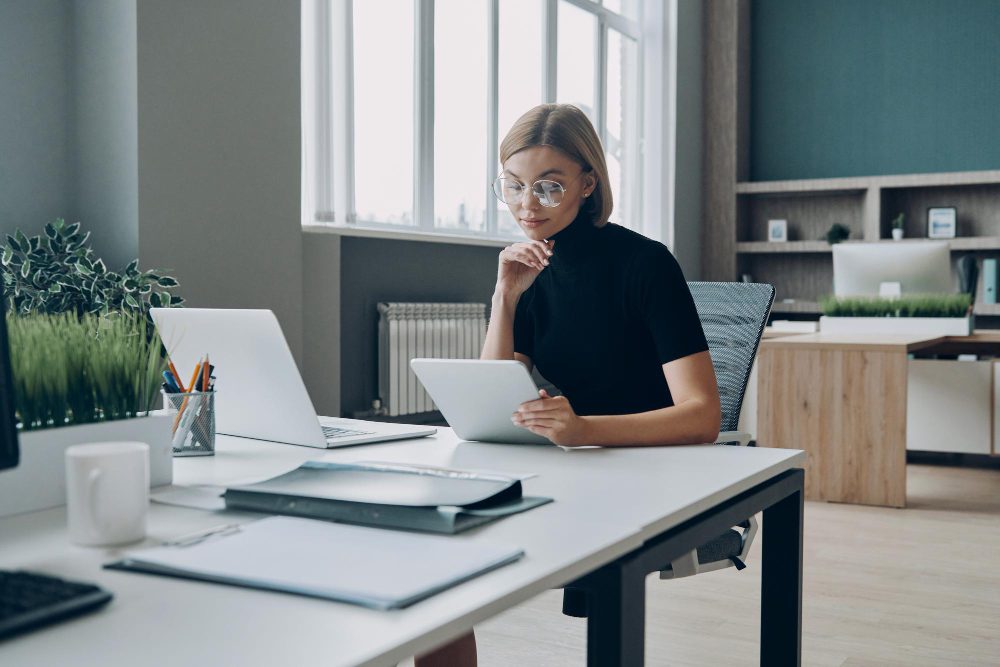 Работа на декретной ставке - особенности, плюсы и минусы