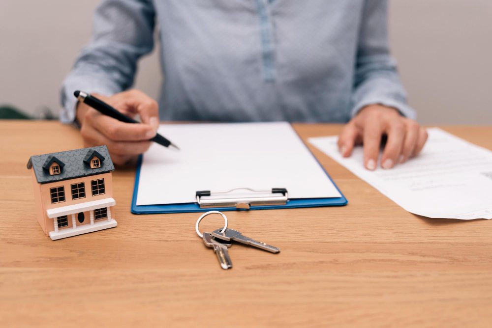 Дарственная на квартиру между близкими родственниками. Как оформить дарственную на квартиру?