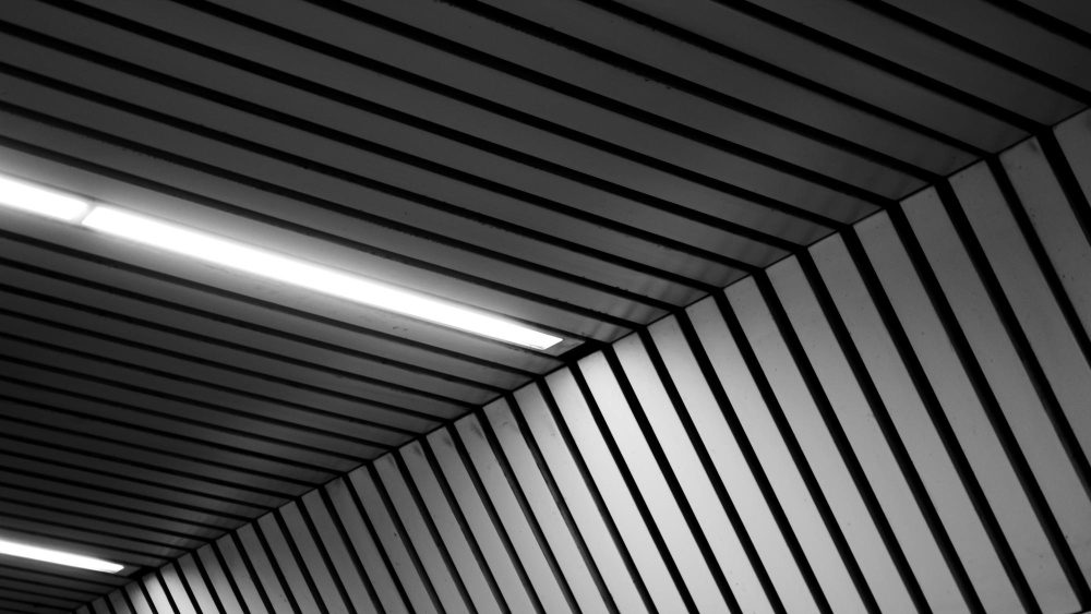 Критерии выбора алюминиевого профиля для промышленного освещения