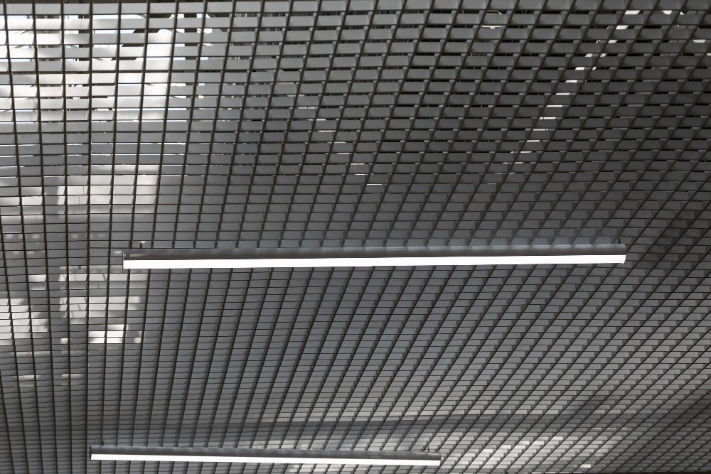 Критерии выбора алюминиевого профиля для промышленного освещения