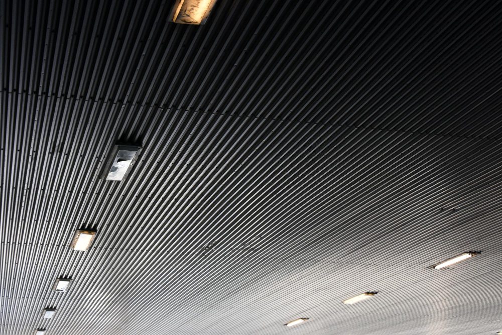 Критерии выбора алюминиевого профиля для промышленного освещения